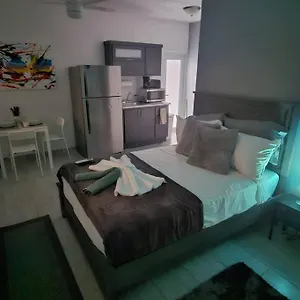 Urban One @ Roosevelt 457 , San Juan Puerto Rico